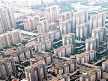 买法拍房是和谁签合同