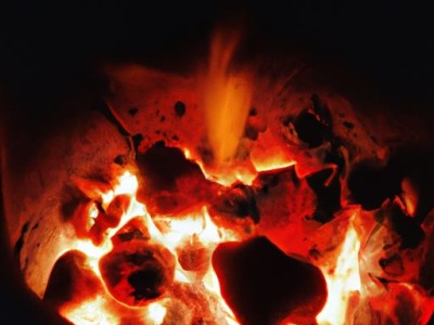 燃气灶打不着火原因和处理方法及燃气灶维修上门维修附近电话号码