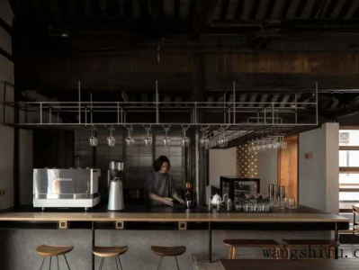 到底什么是墙衣呢？