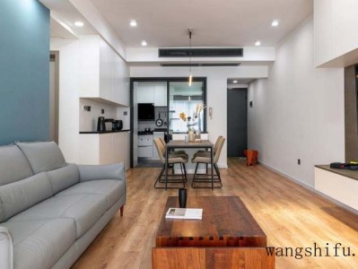 实木整体橱柜（实木整体橱柜多少钱一米）