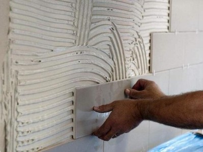 旧房翻新刷墙步骤 旧房瞬间变新房