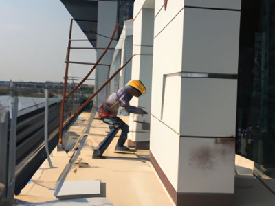 烟台专业刷墙漆哪个好及烟台刷墙工