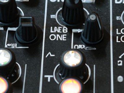 吸音板及吸音板图片-打造舒适静谧的空间