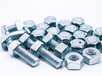 五金配件采购平台：如何选择优质的五金配件？