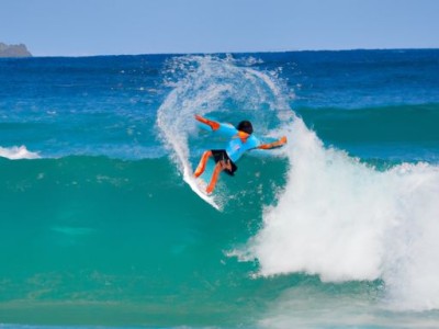 冲浪按摩浴缸：让你在家也能享受海浪般的舒适体验