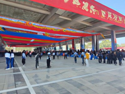 福建和甘肃哪个发达些？详细比较分析