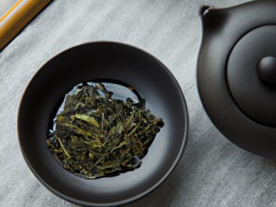 儿茶及儿茶酚胺：功效、副作用与食用建议