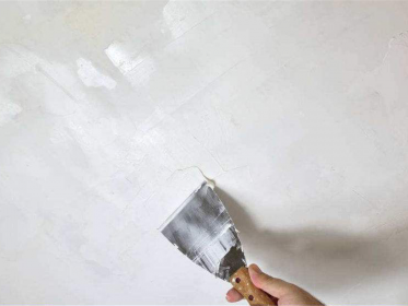 西安旧房改造：如何铲除干净墙面腻子？