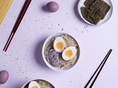 丙烯酸聚氨酯面漆：价格、特点、应用及优缺点