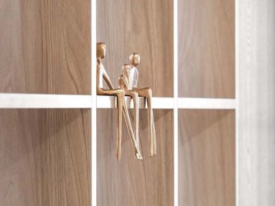 不锈钢窗纱和尼龙窗纱哪个好？