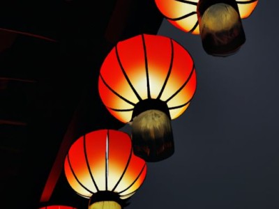 中式落地灯：传统与现代的完美结合