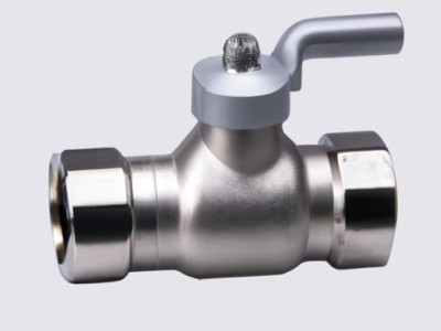 奥特朗电热水龙头，让你的生活更加方便舒适