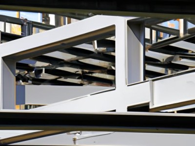 钢架结构房子的优劣势及其应用前景