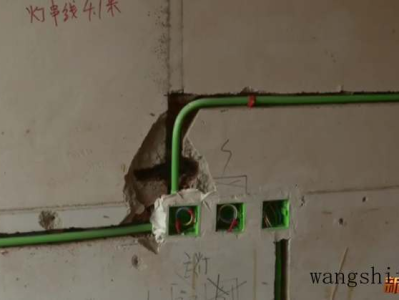 睡海绵垫 泡沫垫哪个好（睡海绵垫 泡沫垫哪个好用）