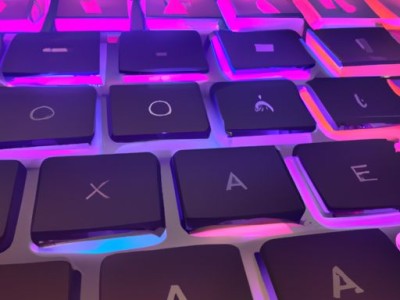 哪个键盘按键是还原键？哪个键盘按键是还原键的？