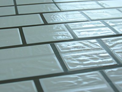 如何清理墙壁纸，让墙壁焕然一新