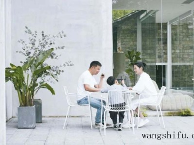 如何解决质感漆颜色泛白问题