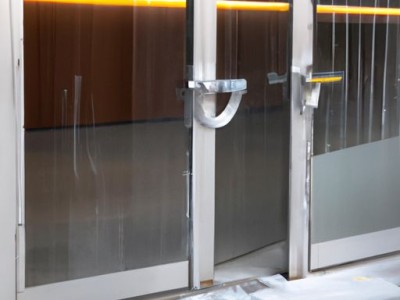 防火玻璃门及防火玻璃门厂家直销——保障安全，提升品质