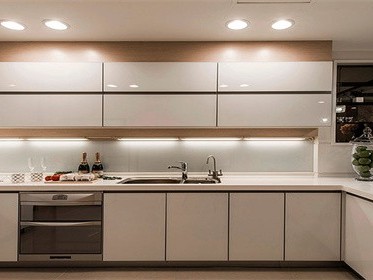 厨房报警器一直响怎么回事