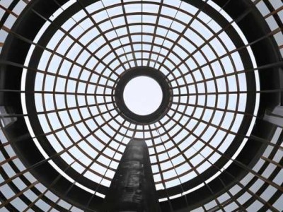 旋转开关及旋转开关这一档控制机动车哪个部位？