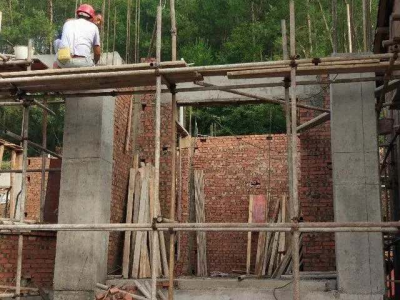 室内装修墙面刷漆刷几遍？