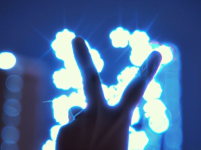 转运珠应该戴在哪个手指上？选择正确的手指能带来好运吗？