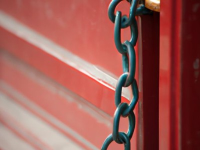 老旧小区加装电梯每户要出多少钱？这些事你可能关心（老旧小区加装电梯每户需要多少钱）