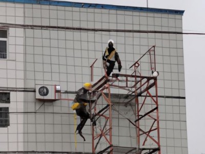 哪个是跳闸开关及哪个是跳闸开关图片