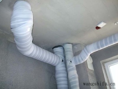 如何清洗羊毛地毯？