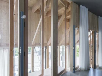 外墙弹性涂料翻新方法