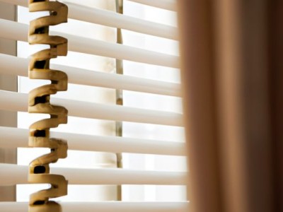 乳胶漆施工工艺：普通平涂