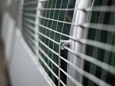 锌钢护栏及锌钢护栏图片：提供安全保护与美观装饰