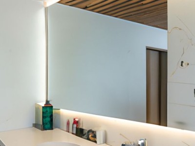 卫生间淋浴房装修效果图，让你的浴室更舒适