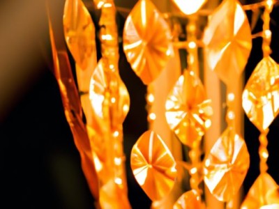 水晶灯及水晶灯LED灯不亮了怎么修理？