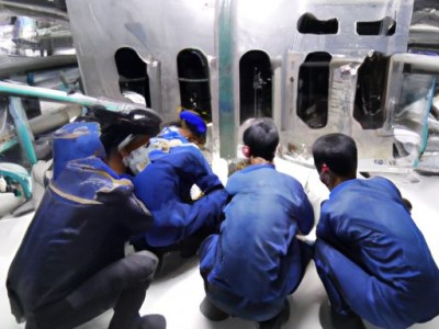 空调的工作原理及其结构图