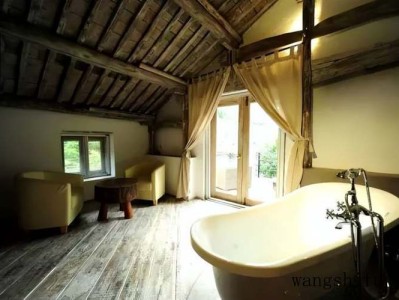 铝塑板生胶熟胶哪个好（铝塑板生胶熟胶哪个好用）