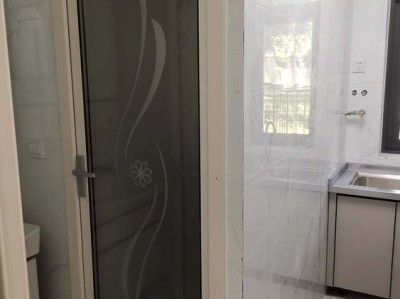 自己动手贴壁纸误区多，这些施工问题你都清楚吗？