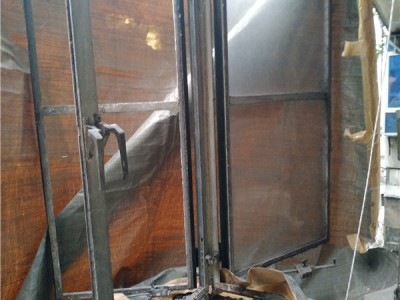 西安旧房翻新飘窗拆除