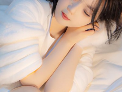 年轻人穿哪个牌子的真丝睡衣好看？