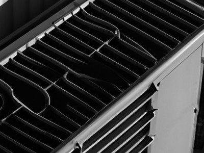 冬天开空调风口朝上还是朝下？