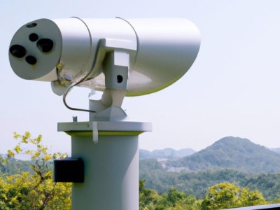 宝宝床（宝宝床围栏什么牌子好）