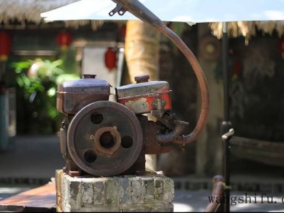 网上买书哪个网站好（网上买书哪个网站好?）