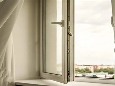 床板木头味很浓怎么办