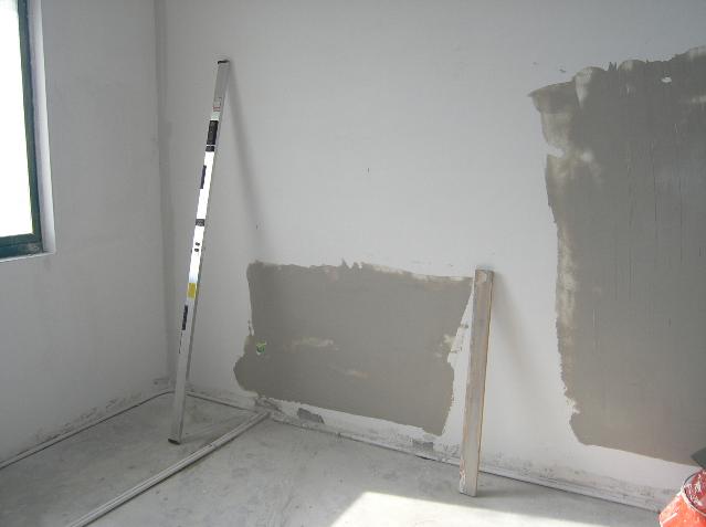 老旧墙面怎么翻新？用了装修师傅的技巧，立马让旧房变成新房！