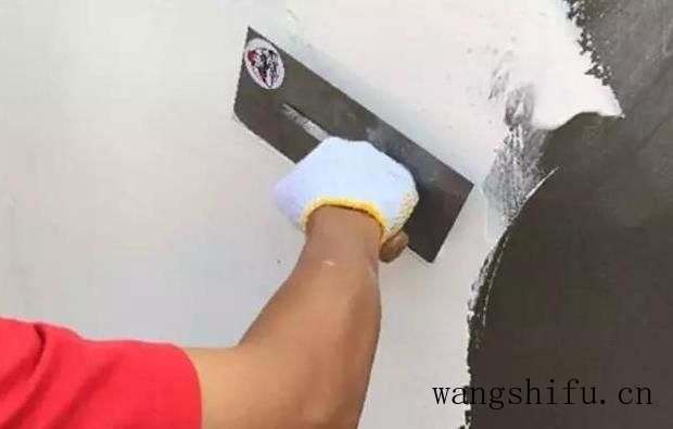 墙面刮大白的步骤及注意事项（墙面大白怎么刮）