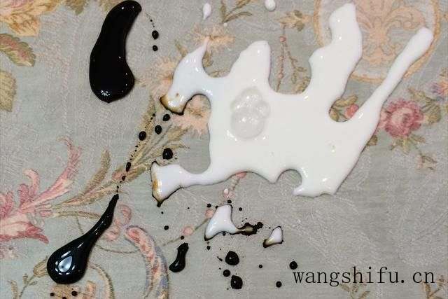 为什么壁布一擦一块印？脏了该如何正确的清洁？经验分享 墙面贴壁纸 第2张 为什么壁布一擦一块印？脏了该如何正确的清洁？经验分享 墙面贴壁纸 粉刷匠第2张