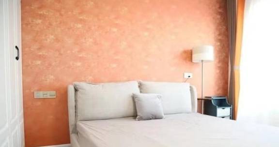 乳胶漆、墙纸、壁布，选实惠还是选品质，给出靠谱选择建议！