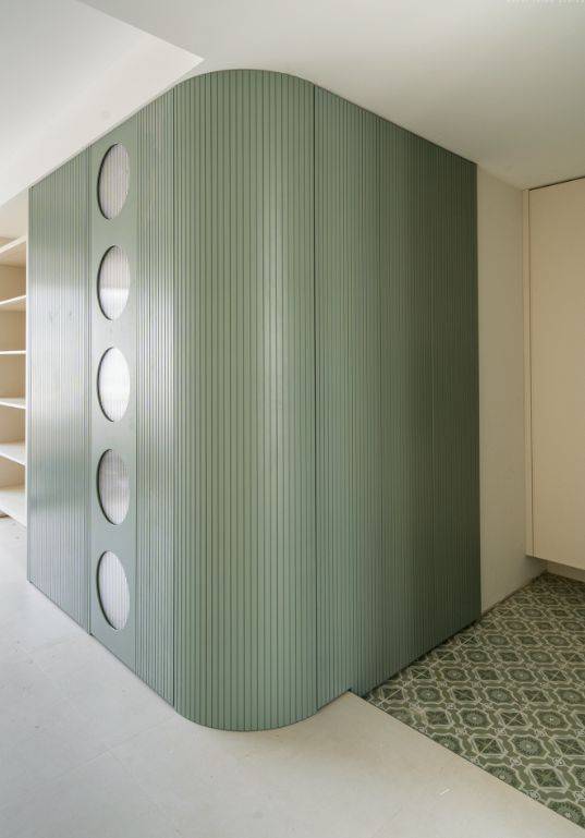 装修就是要抠细节，别看转角毫不起眼，照这5种装，家里更有档次