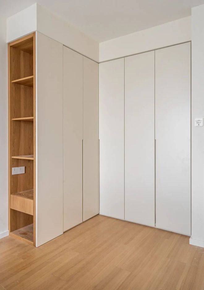 装修就是要抠细节，别看转角毫不起眼，照这5种装，家里更有档次