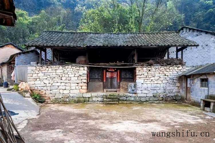 墙面修补方法及保养